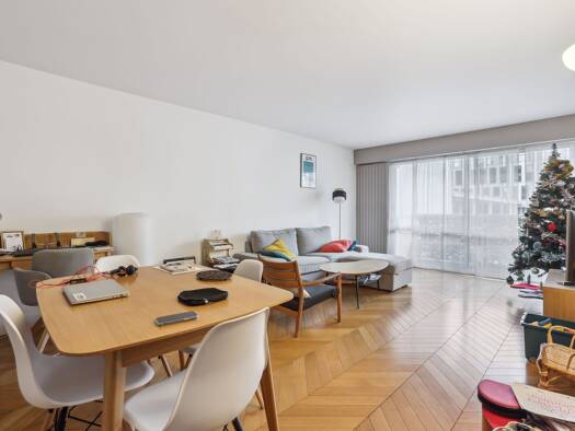 Appartement à vendre 730 000 € 3 pièces 2 chambres 77 m² Étage 1/3 Sorano-Centre Ville Vincennes 94300