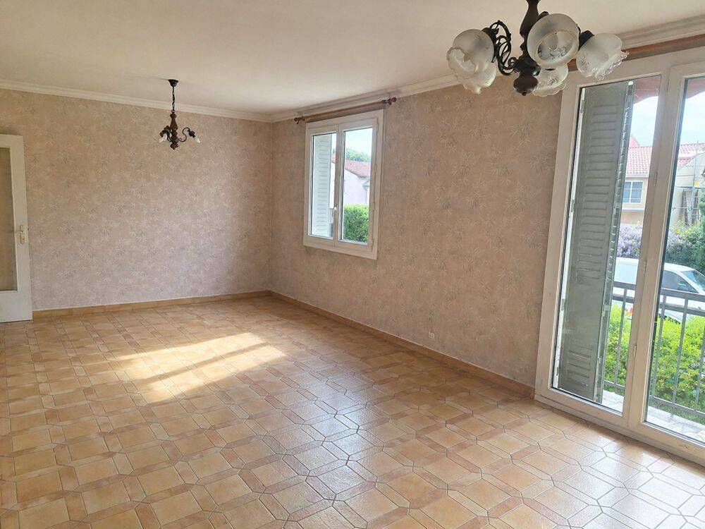Appartement 4 pièces 84 m² · à Lyon 5ème Arrondissement · 84 m² · 200 000 €