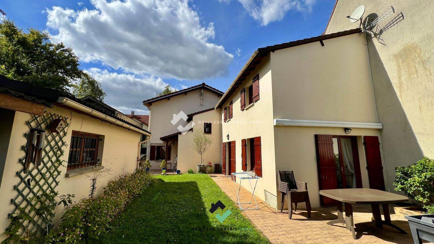 Maison 6 pièces 130 m² · à Choisy-le-Roi · 130 m² · 469 000 €