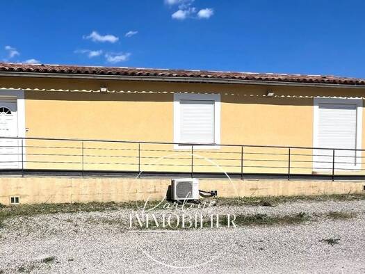 Local commercial à vendre 250 000 € 92 m² de surface de vente Mallemort 13370