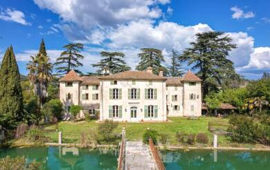 Château à vendre 2 000 000 € 30 pièces 17 chambres 746,5 m² Brignoles 83170