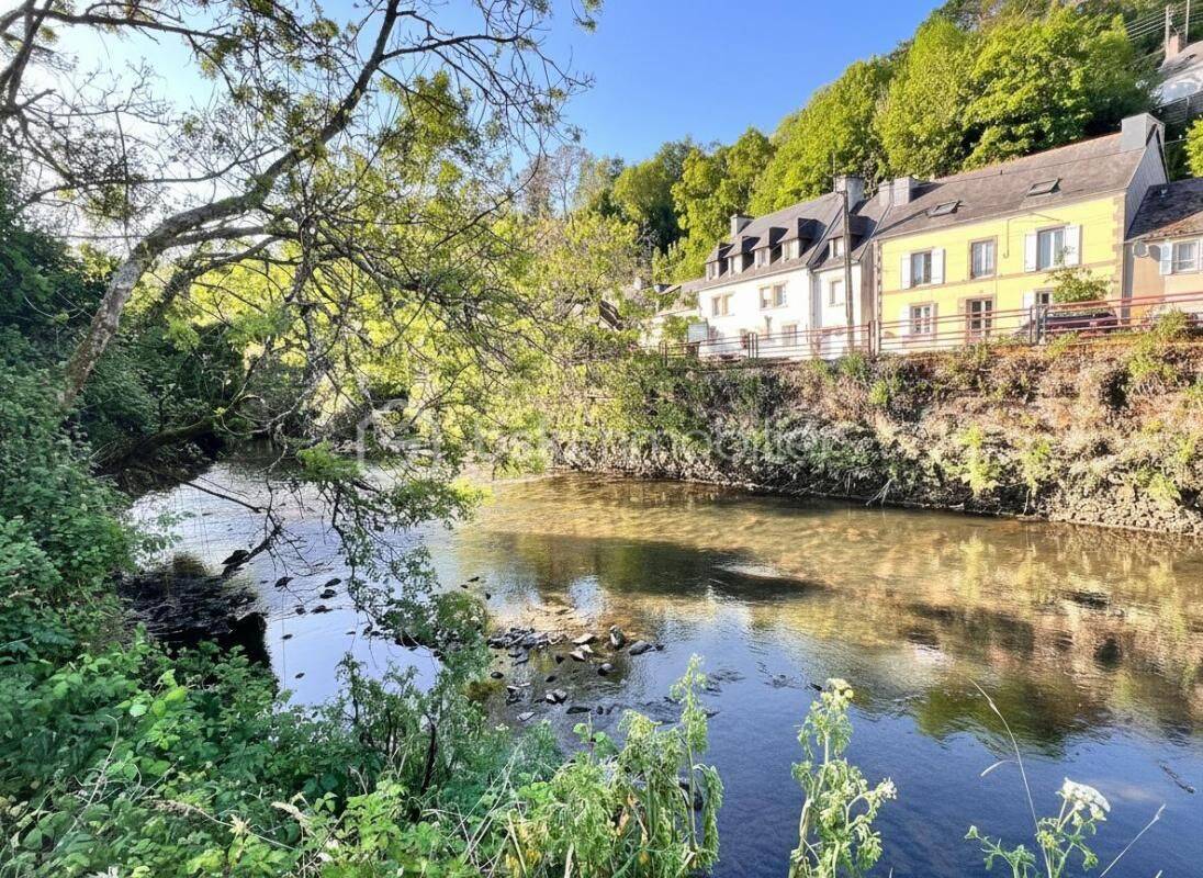 Maison 4 pièces 112 m² · à Pont-de-Buis-lès-Quimerch · 112 m² · 188 000 €
