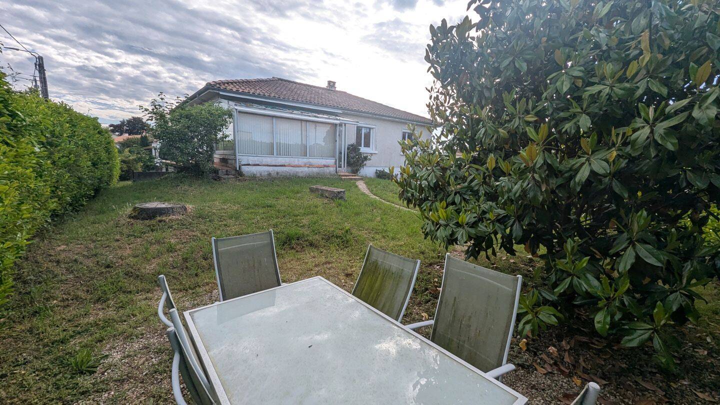 Maison 5 pièces 83 m² · à Magne · 83 m² · 147 000 €