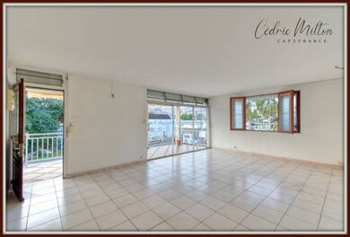 Appartement à vendre 169 000 € 4 pièces 3 chambres 103 m² Sous le toit, Étage 1/1 Fort-de-France 97200