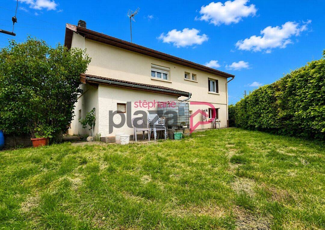 Maison 5 pièces 148 m² · à Champagnole · 148 m² · 169 000 €