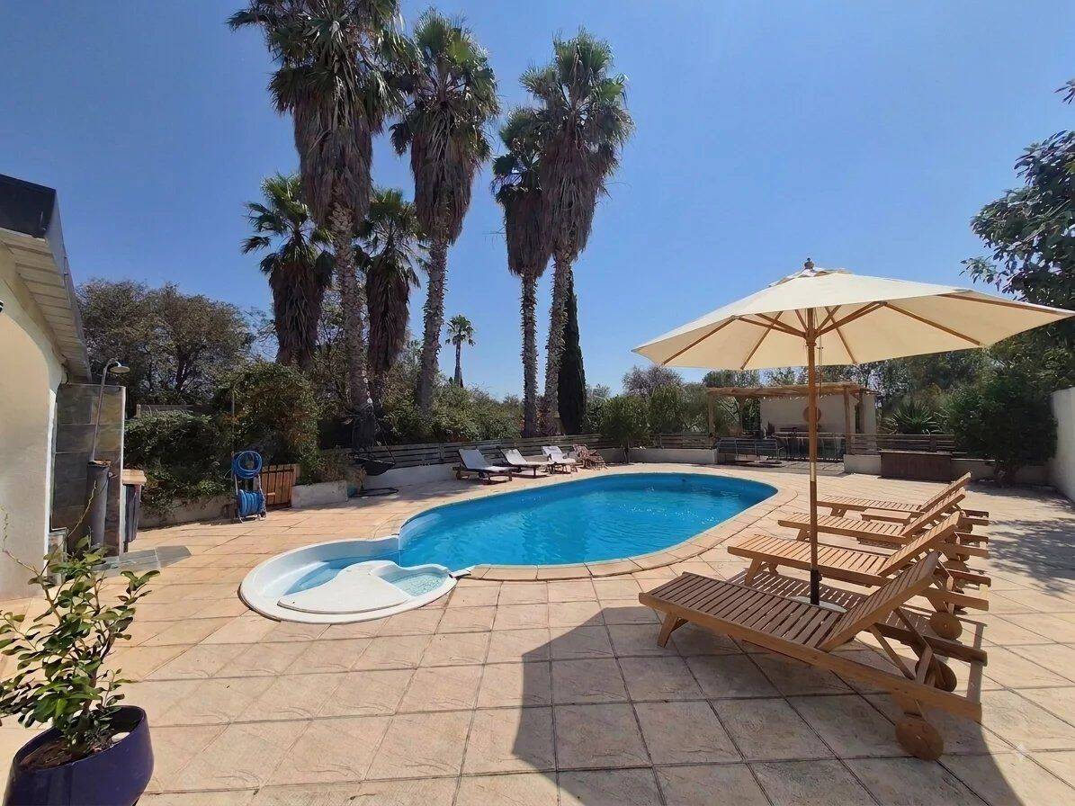 Maison 6 pièces 169 m² · à Cuxac-d'Aude · 169 m² · 405 000 €