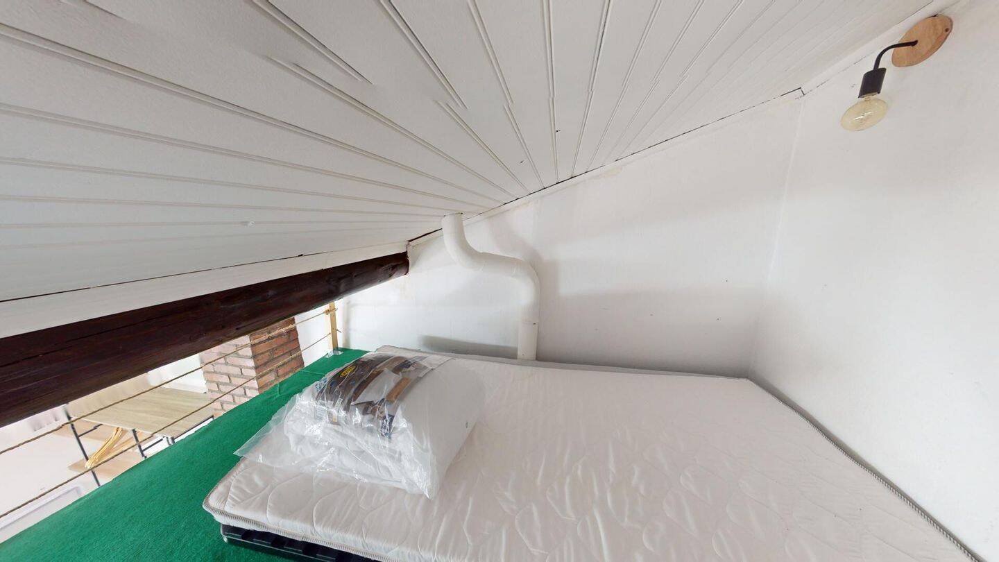 Appartement 1 pièce 16 m² · à Saint-Étienne · 16,5 m² · 285 €/mois