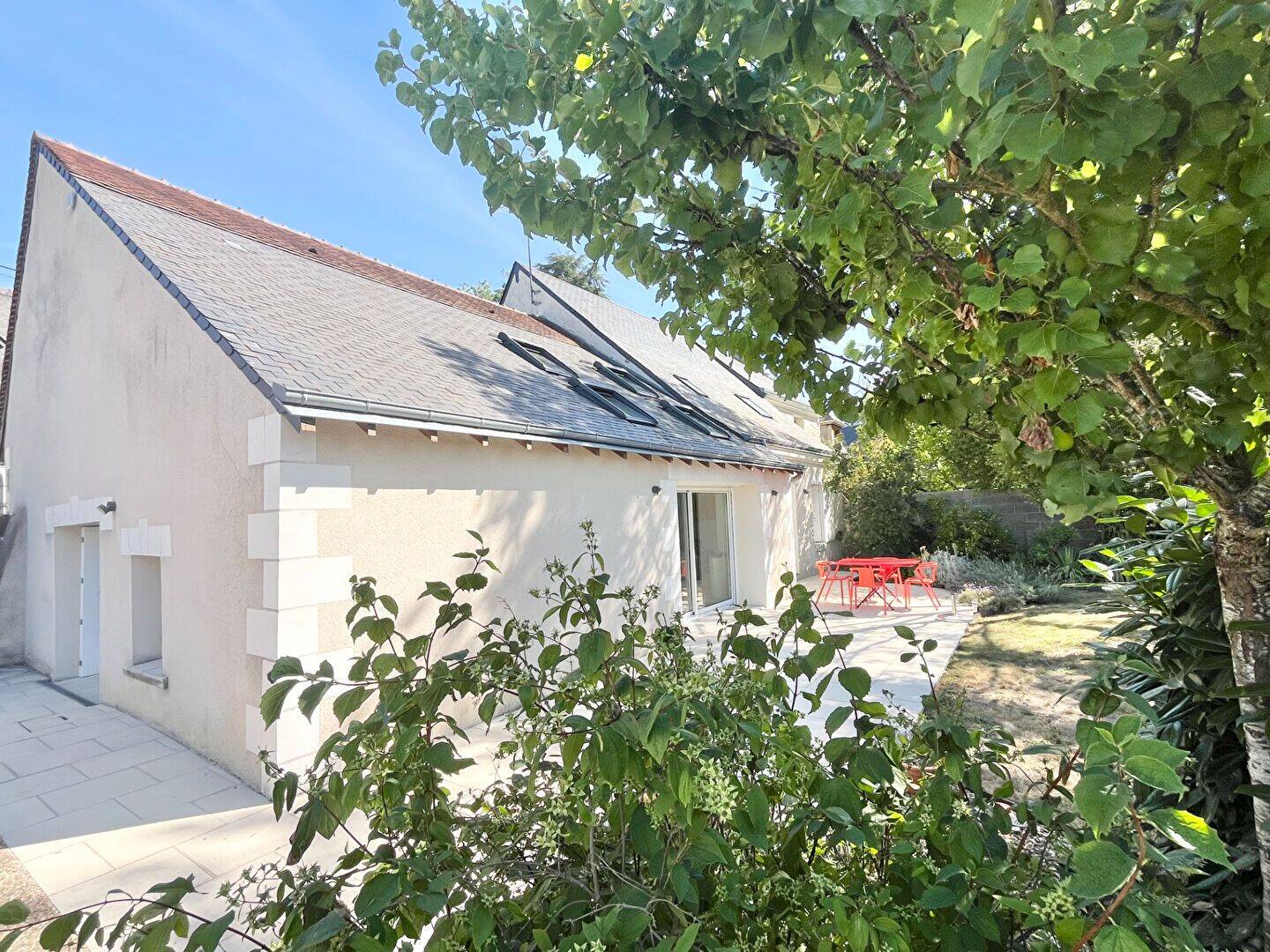 Maison 7 pièces 192 m² · à Saint-Cyr-sur-Loire · 192 m² · 724 500 €