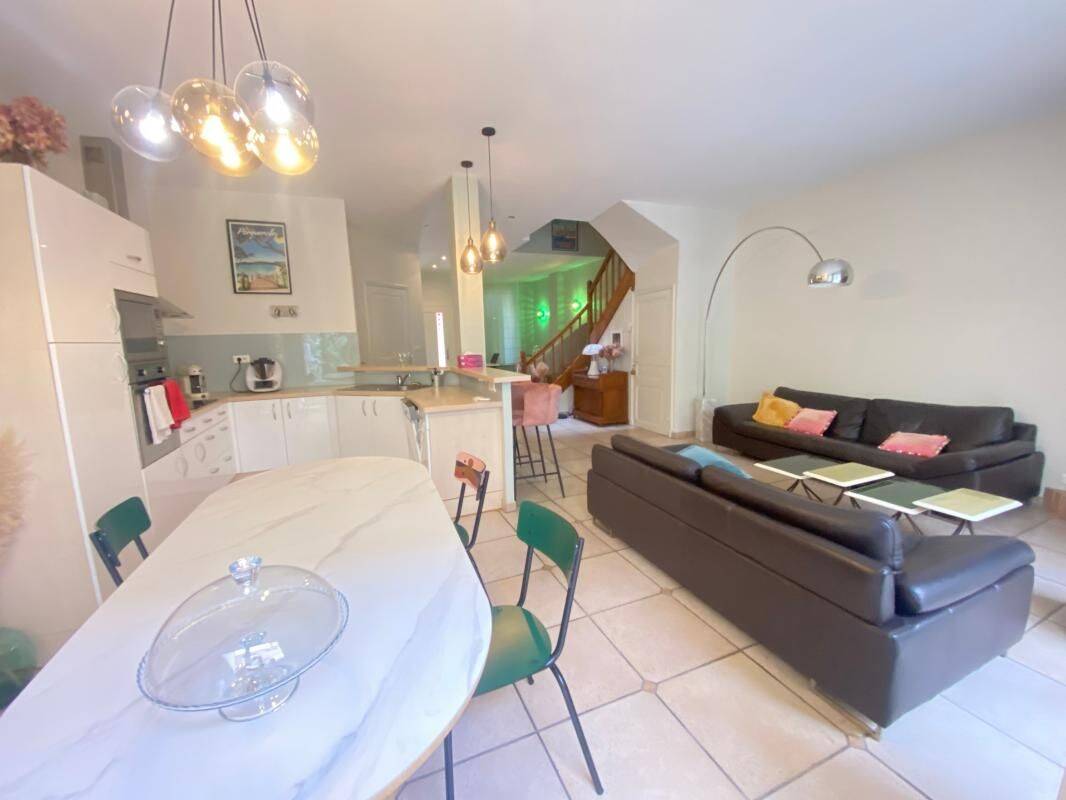Maison 5 pièces 185 m² · à Montauban · 185 m² · 370 000 €
