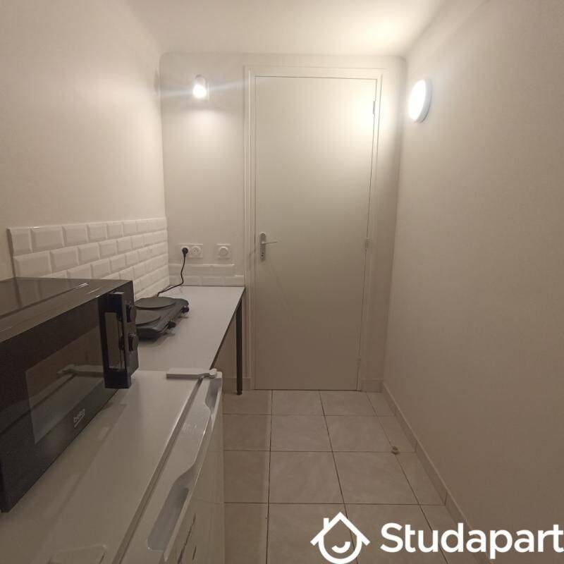 Appartement 1 pièce 14 m² · à Nantes · 14 m² · 550 €/mois
