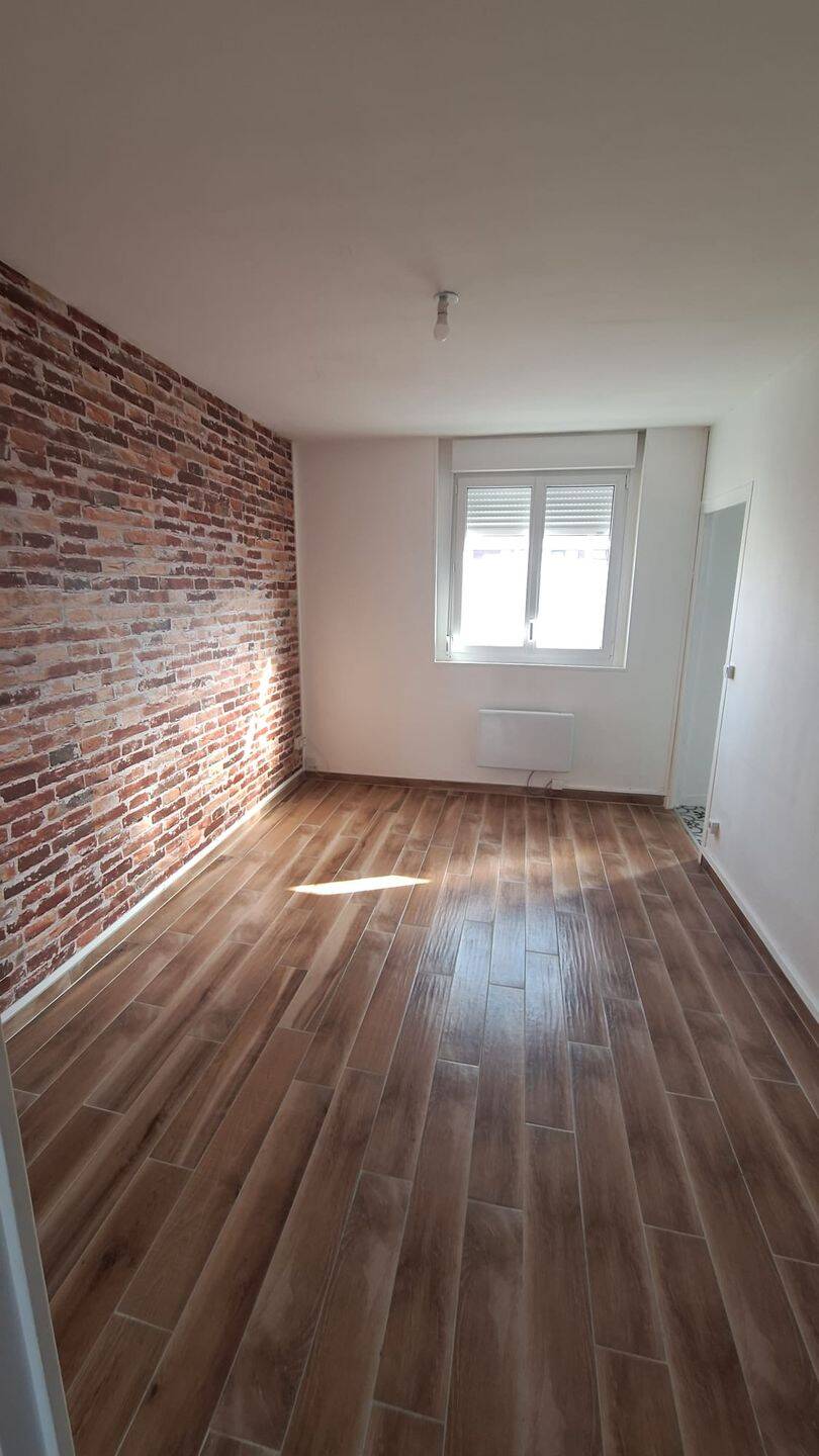 Appartement 2 pièces 32 m² · à Saint-Quentin · 32 m² · 390 €/mois