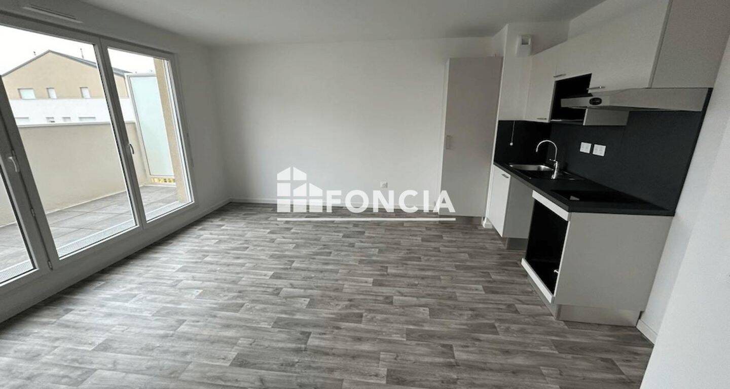 Appartement 2 pièces 45 m² · à Corbeil-Essonnes · 45,4 m² · 806 €/mois