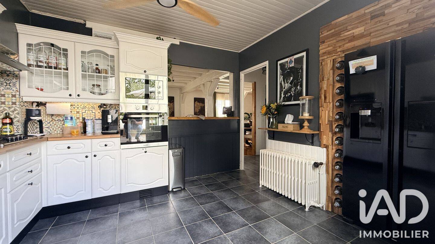 Maison 6 pièces 112 m² · à Saint-Ay · 112 m² · 245 000 €