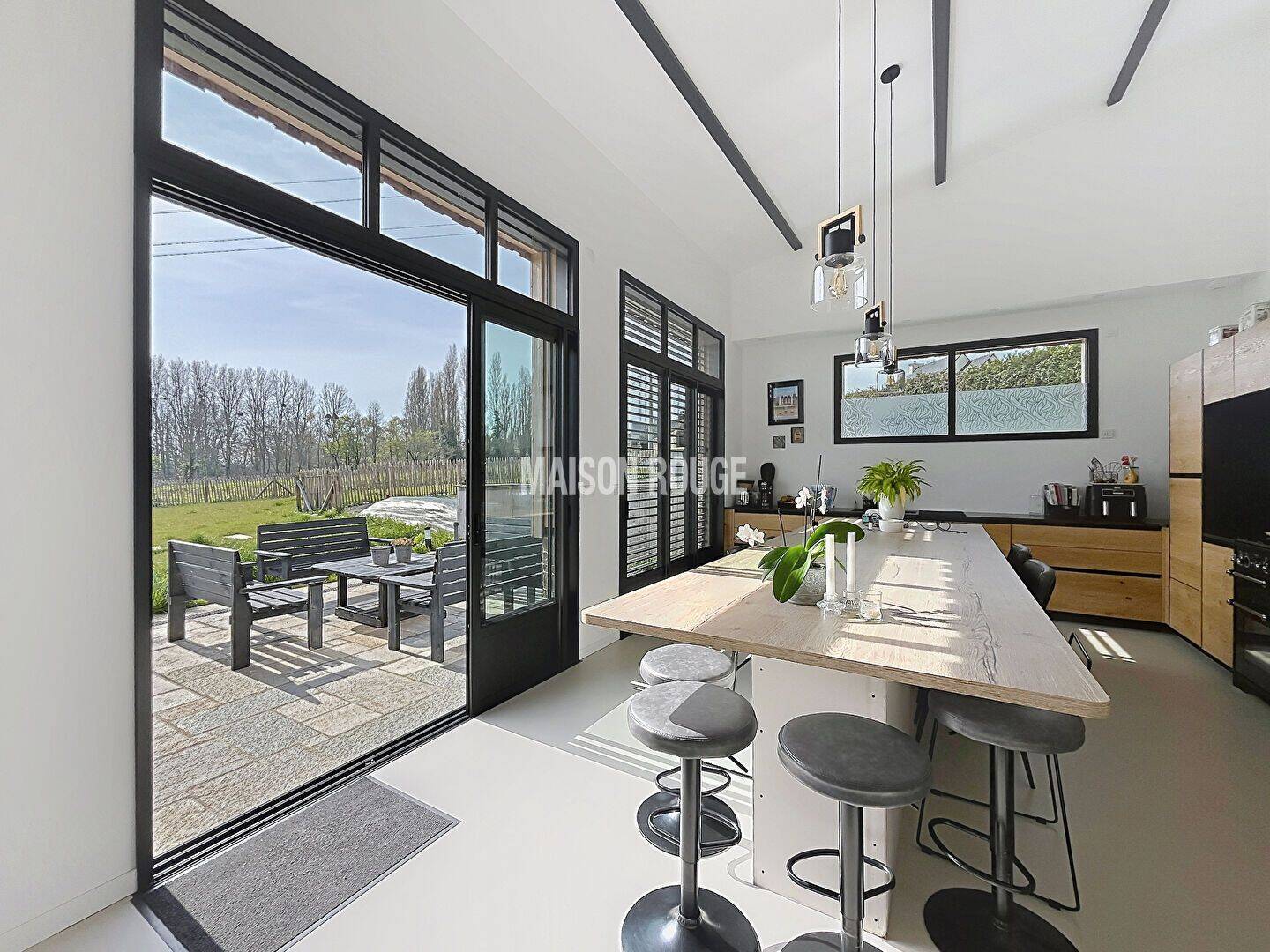 Maison 5 pièces 178 m² · à Saint-Méloir-des-Ondes · 177,7 m² · 618 320 €