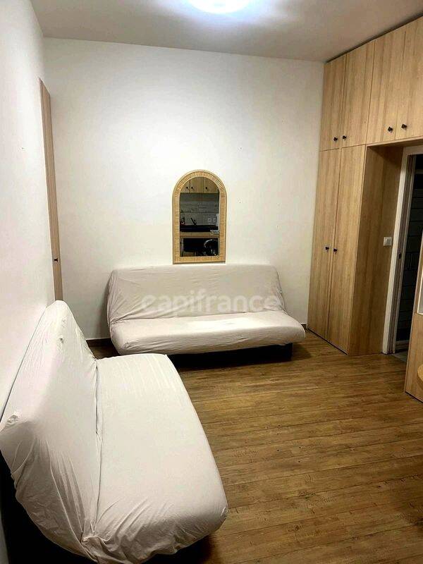 Appartement 1 pièce 19 m² · à Paris 18ème Arrondissement · 19 m² · 189 000 €