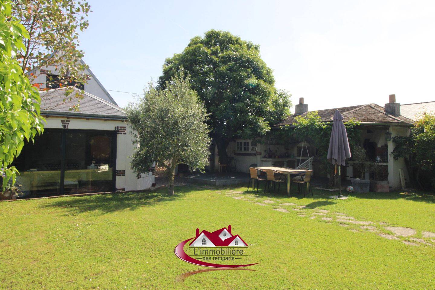 Maison 6 pièces 134 m² · à Marville-Moutiers-Brûlé · 134 m² · 296 800 €