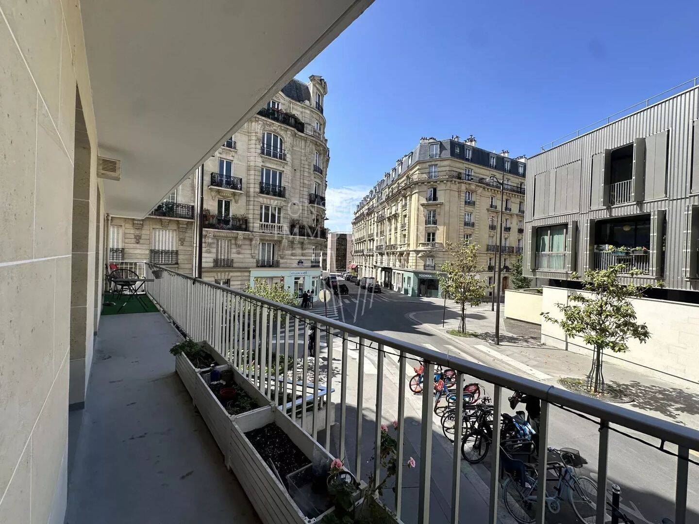 Appartement 5 pièces 117 m² · à Paris 15ème Arrondissement · 117,3 m² · 1 350 000 €