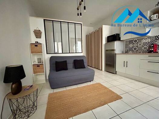 Appartement à vendre 119 000 € 1 pièce 23 m² Étage 1/2 Saint Victor Marseille 7ème arrondissement 13007