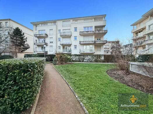Appartement à vendre 189 000 € 4 pièces 3 chambres 76 m² 2ème étage Rive Droite-Apport Paris Gare Corbeil-Essonnes 91100