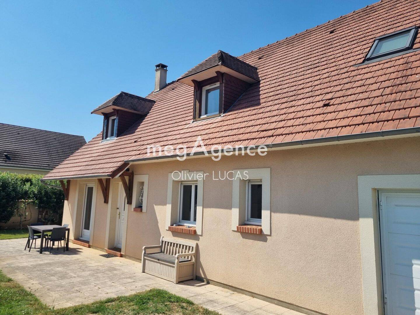 Maison 7 pièces 160 m² · à Saint-Maclou · 160 m² · 295 000 €