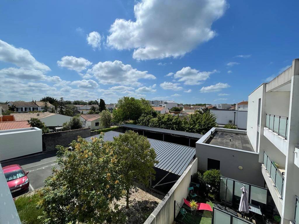 Appartement 3 pièces 73 m² · à La Rochelle · 73 m² · 1 299 €