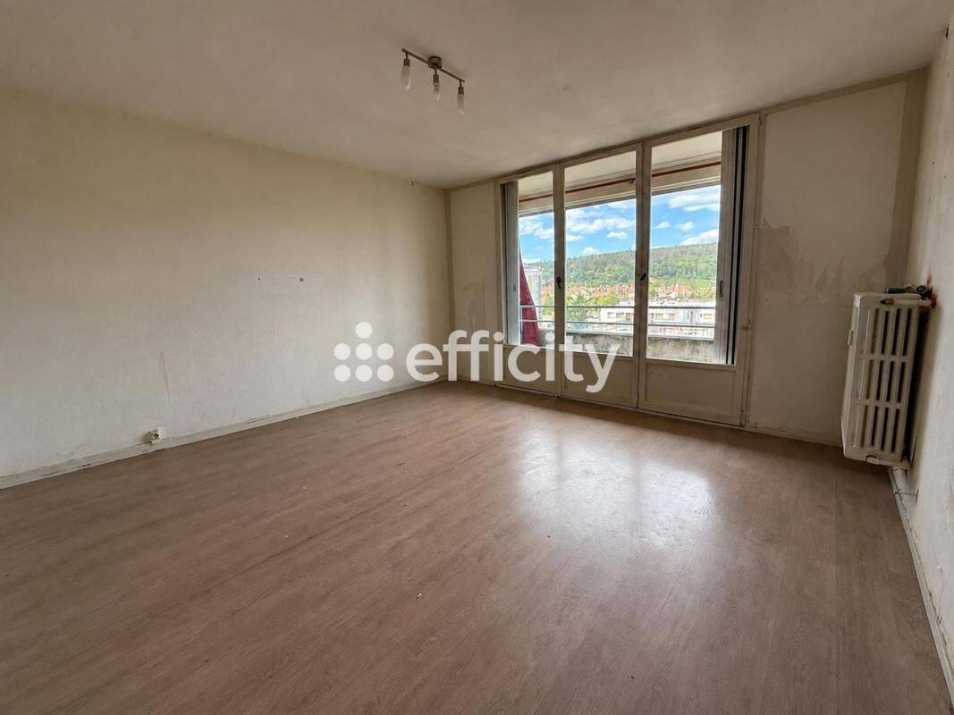 Appartement 5 pièces 112 m² · à Chenôve · 112 m² · 90 000 €