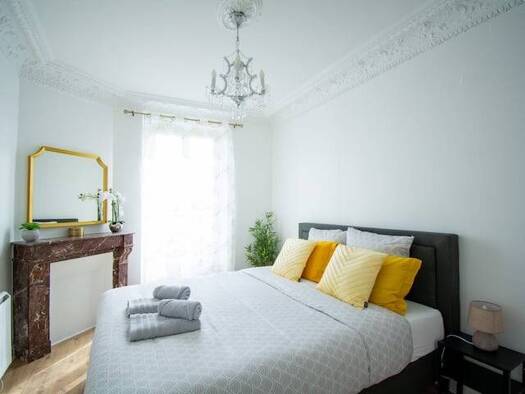 Appartement à louer 1 200 € 2 pièces 1 chambre 34 m² disponible dès maintenant Ivry Port Centre Ivry-sur-Seine 94200