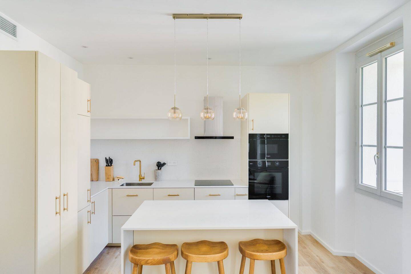 Appartement 2 pièces 49 m² · à Marseille 7ème Arrondissement · 49 m² · 1 500 €