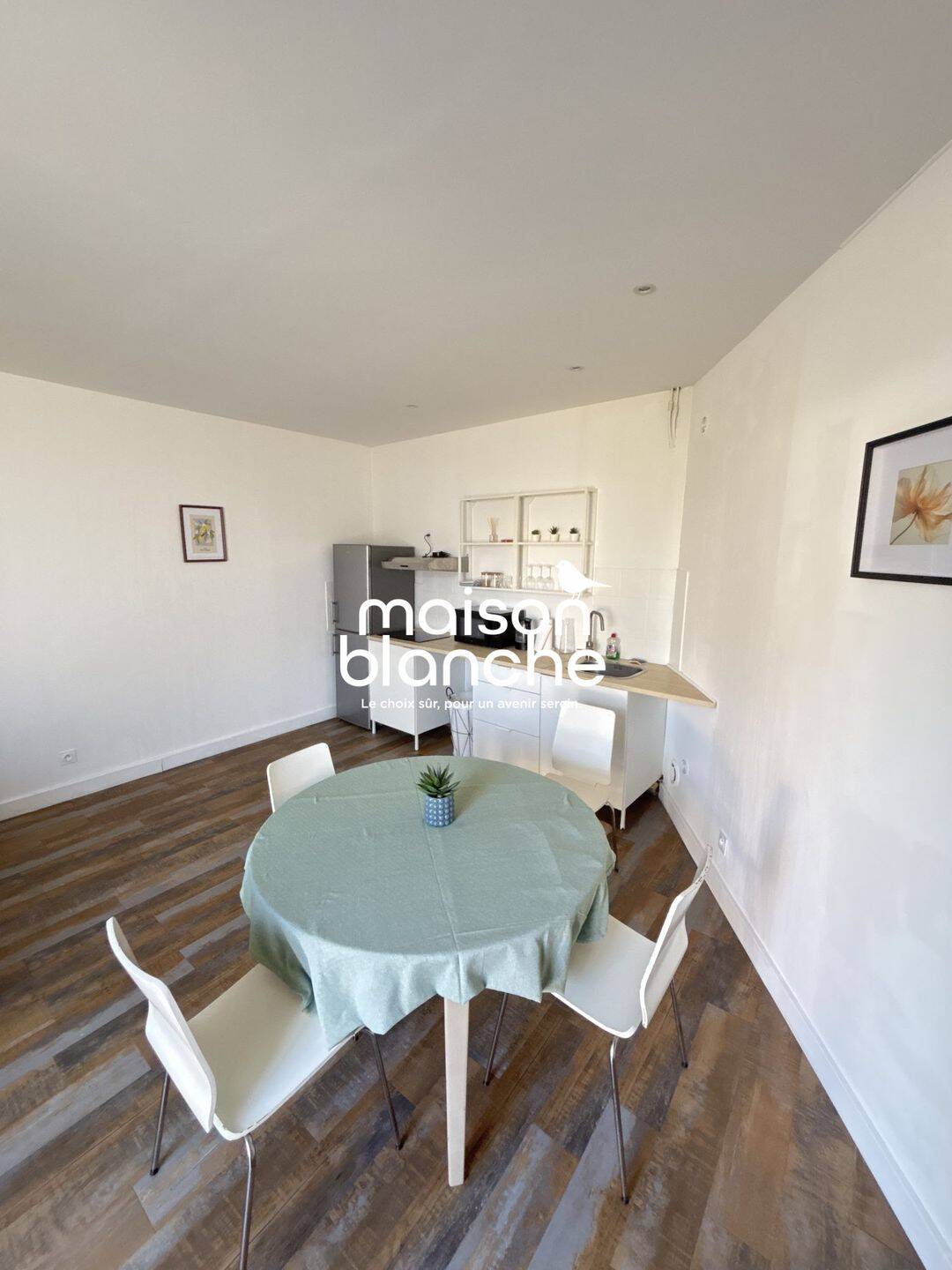 Appartement 2 pièces 61 m² · à Saint-Médard-de-Guizières · 60,6 m² · 515 €/mois