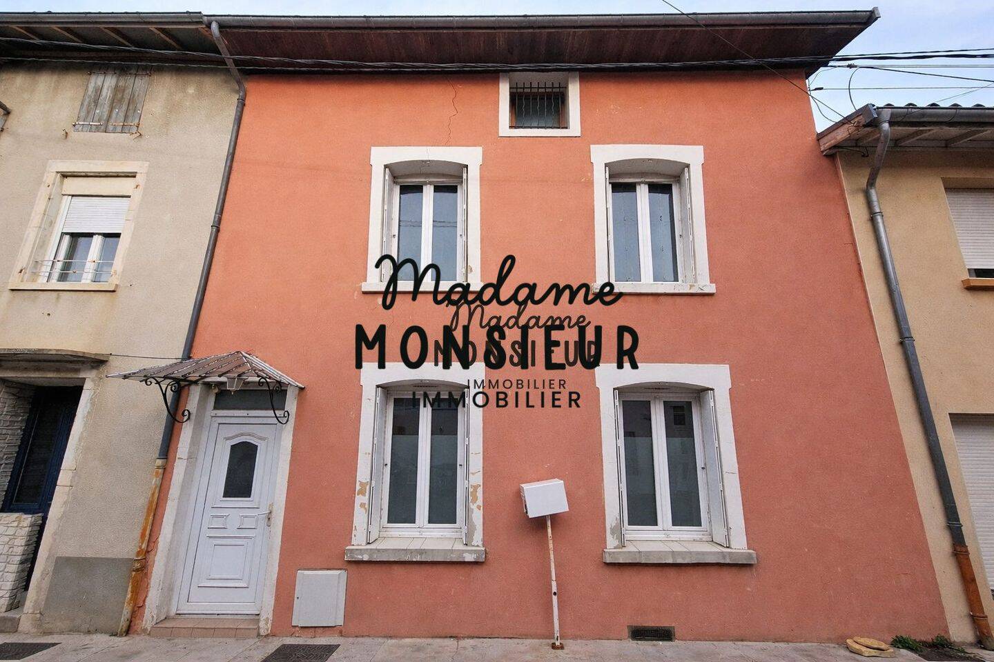 Maison 5 pièces 136 m² · à Bourgoin-Jallieu · 136 m² · 215 000 €