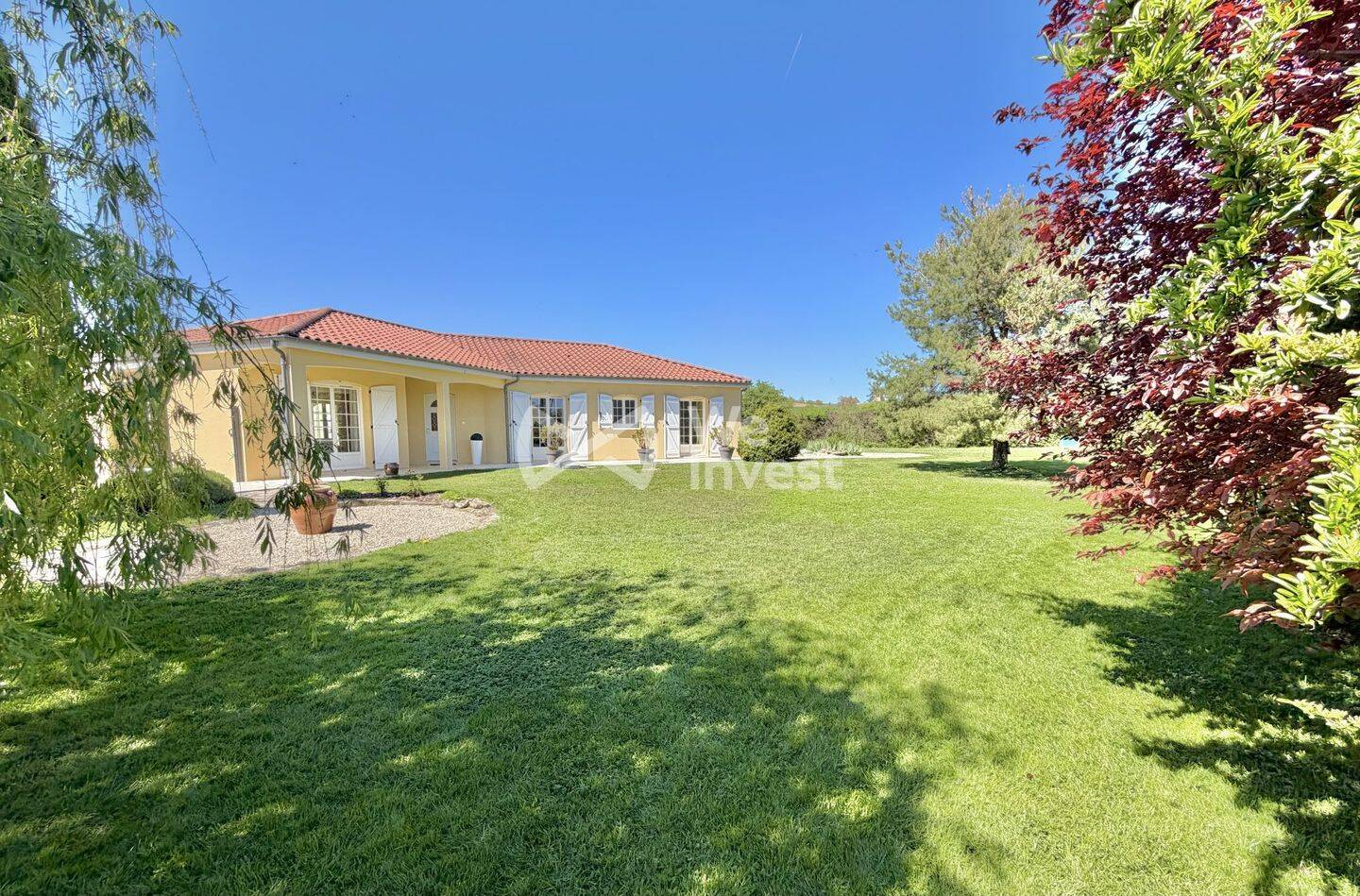 Maison 6 pièces 133 m² · à Aigueperse · 133,4 m² · 349 900 €