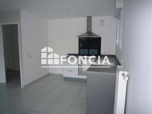 Appartement 3 pièces 69 m² · à Seyssinet-Pariset · 69,4 m² · 948 €