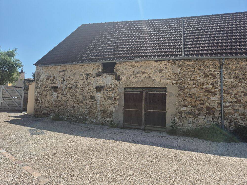 Maison 2 pièces 100 m² · à Orgerus · 100 m² · 112 000 €