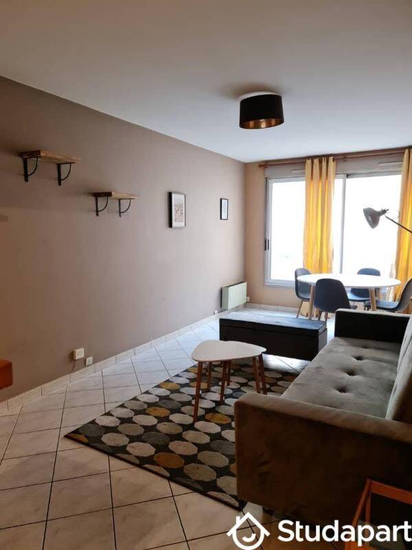Appartement 2 pièces 50 m² · à Lyon 7ème Arrondissement · 50 m² · 1 170 €