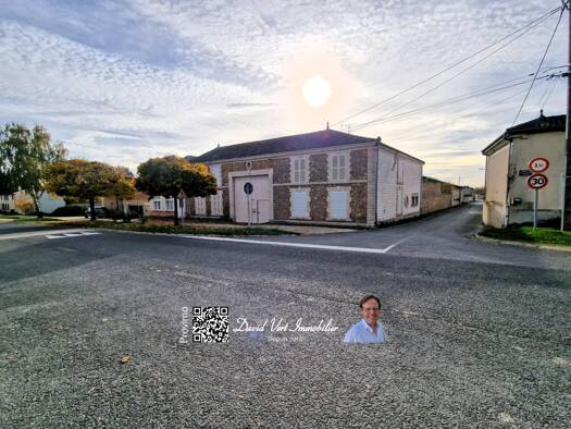 Maison à vendre 179 900 € 5 pièces 3 chambres 120 m² 840 m² de terrain La Chaussée-sur-Marne 51240