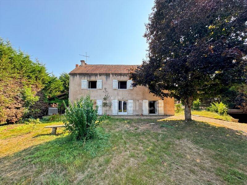 Maison 6 pièces 183 m² · à Rouy · 183 m² · 147 000 €