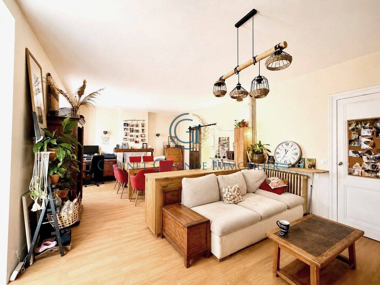 Maison 8 pièces 195 m² · à Saint-Maixant · 195,4 m² · 212 000 €