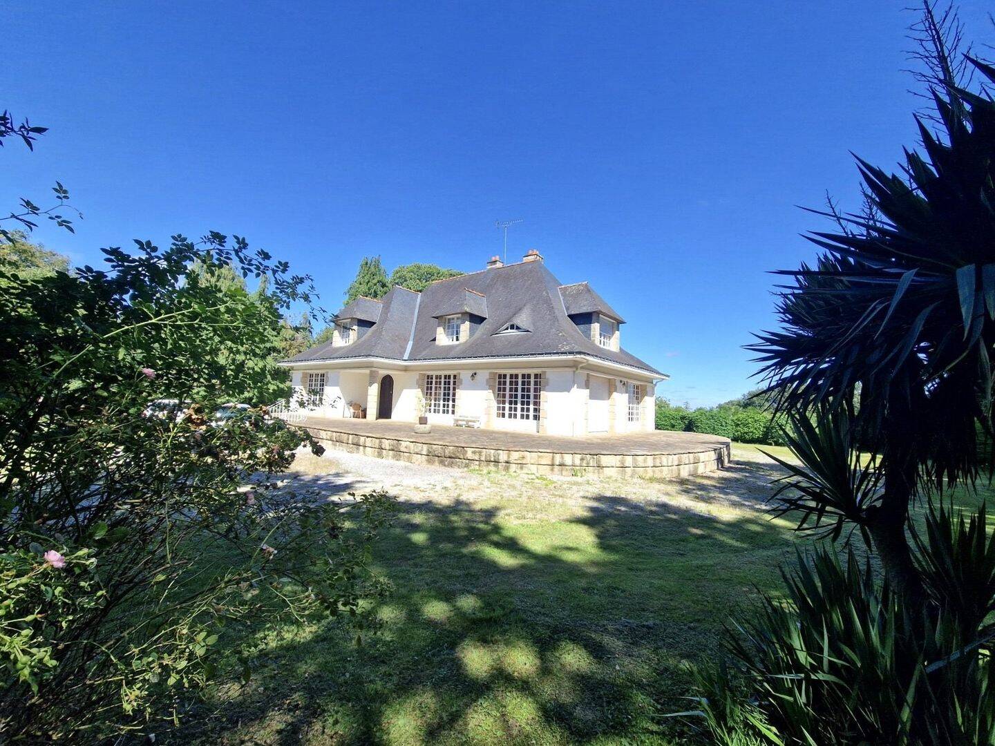 Maison 9 pièces 230 m² · à Pontivy · 230 m² · 365 000 €