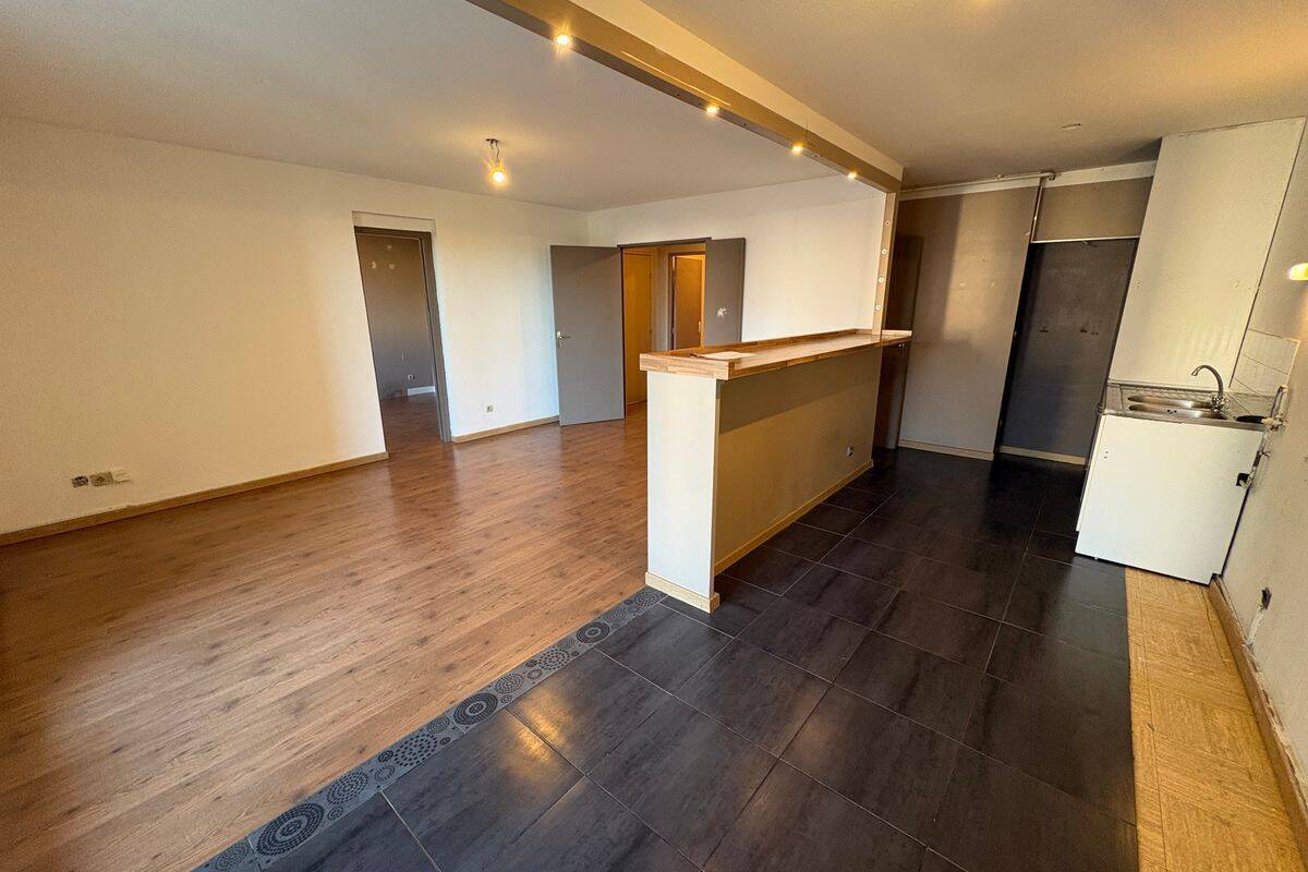 Appartement 4 pièces 76 m² · à Bastia · 76 m² · 152 700 €