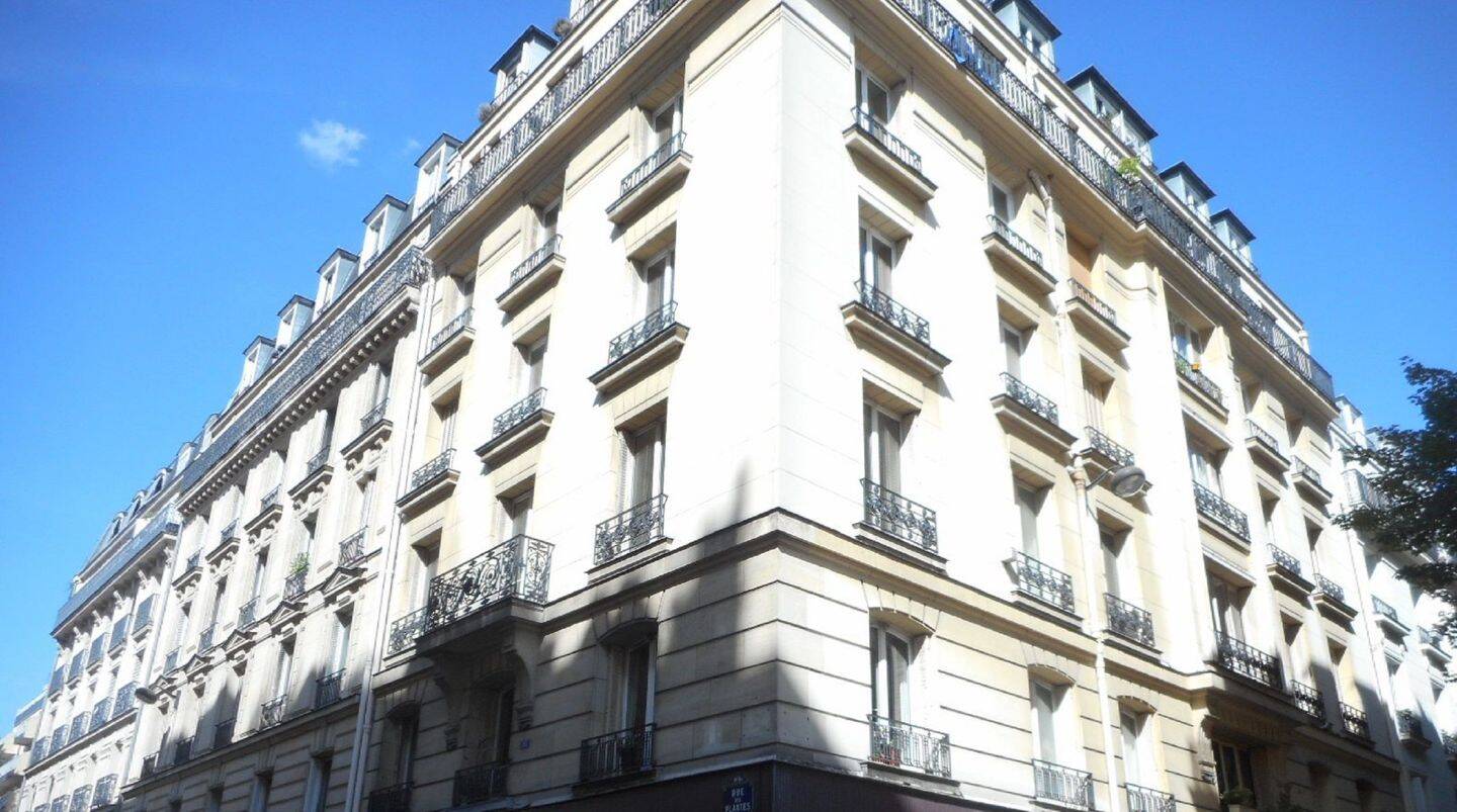 Appartement 3 pièces 76 m² · à Paris 14ème Arrondissement · 76 m² · 2 400 €/mois