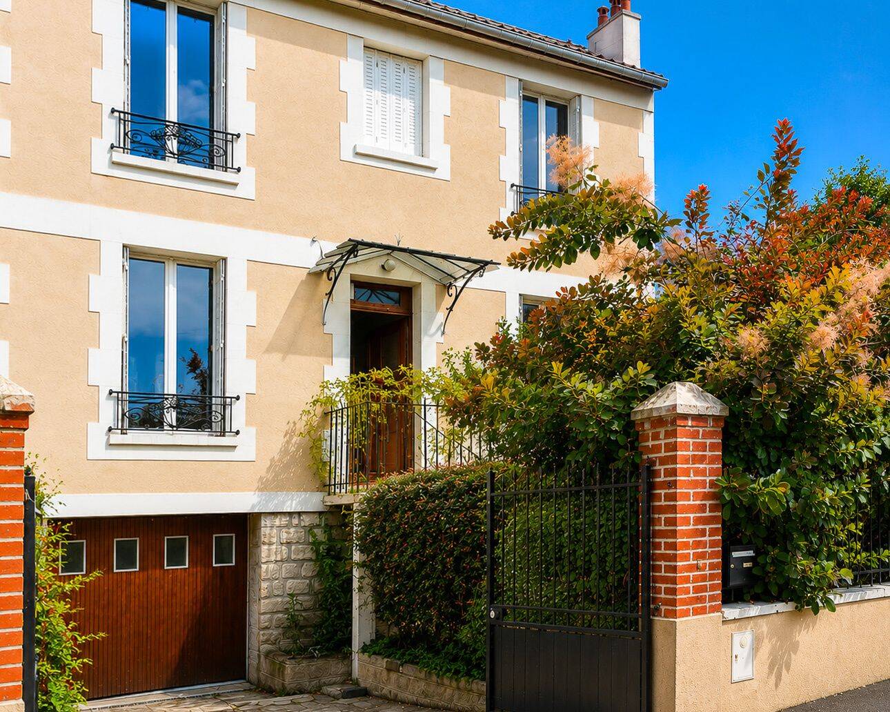 Maison 3 pièces 75 m² · à Nanterre · 75 m² · 551 200 €