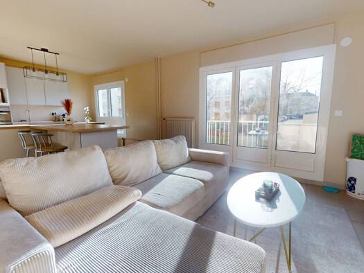 Appartement à vendre 228 000 € 3 pièces 1 chambre 48 m² RDC/6 Houilles 78800