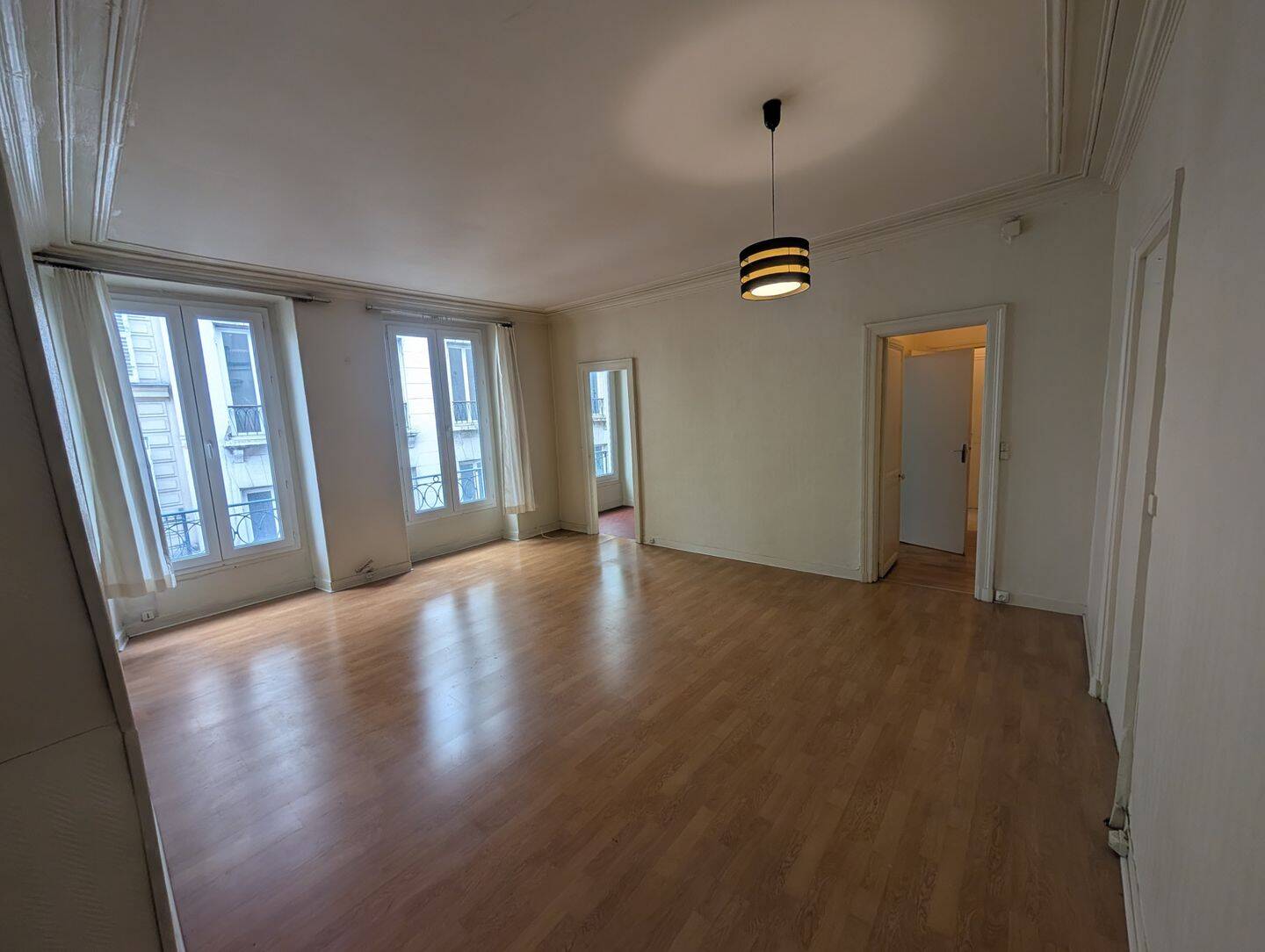 Appartement 2 pièces 56 m² · à Paris 2ème Arrondissement · 55,9 m² · 578 000 €