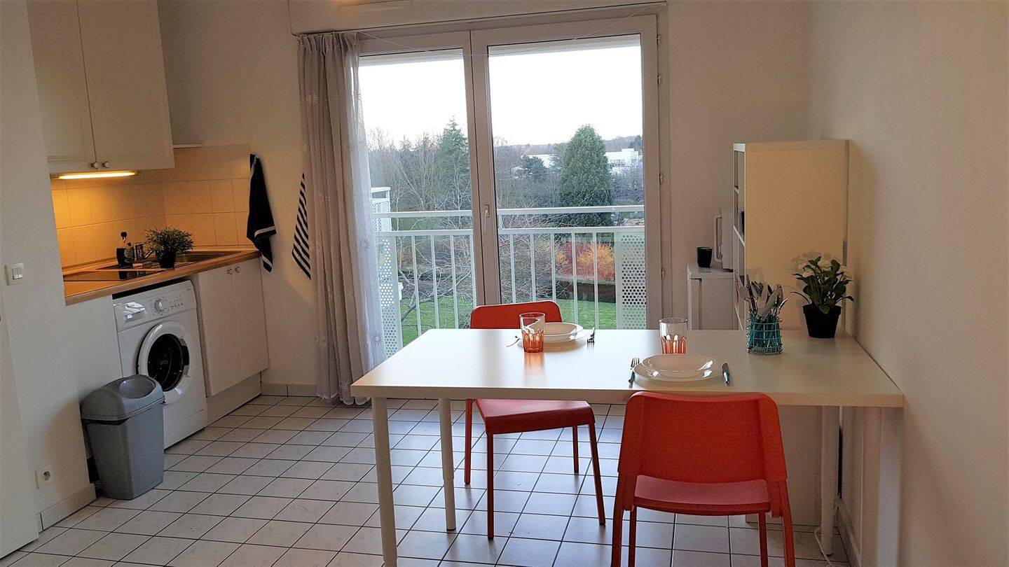 Appartement 1 pièce 22 m² · à Guyancourt · 22 m² · 790 €/mois