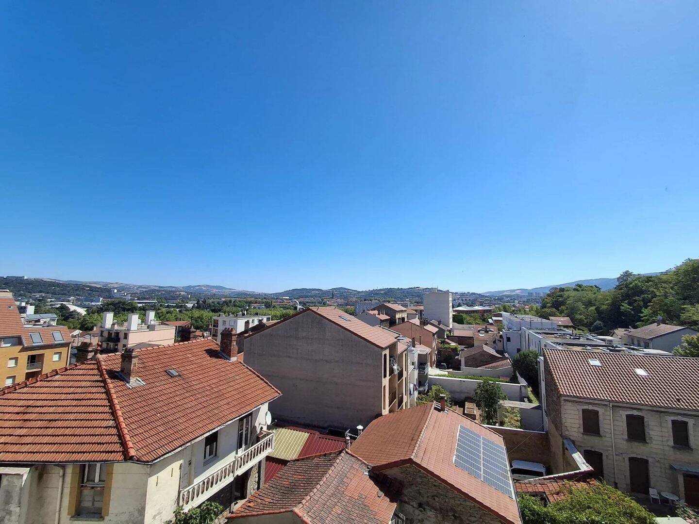 Appartement 3 pièces 75 m² · à Saint-Étienne · 75 m² · 678 €