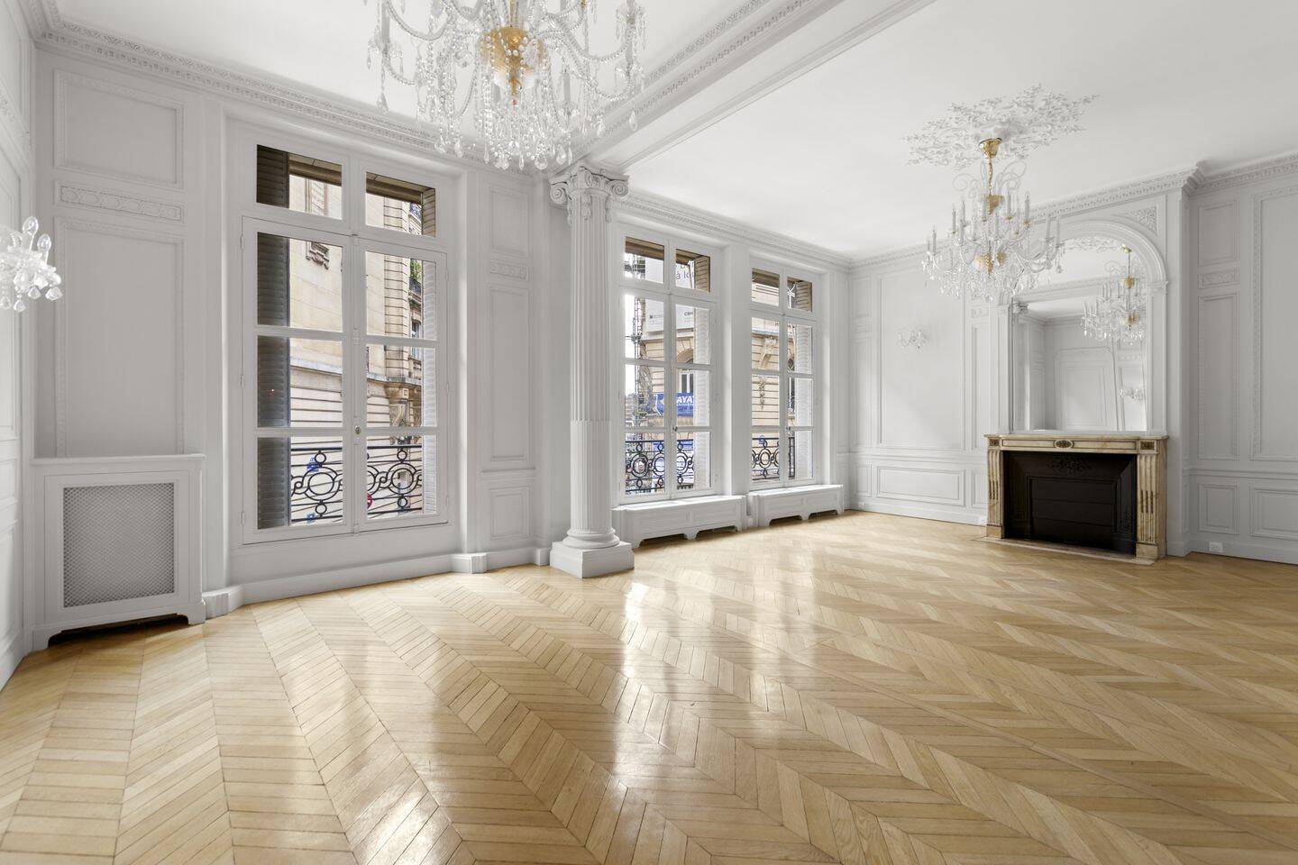 Appartement 6 pièces 270 m² · à Paris 8ème Arrondissement · 270 m² · 4 100 000 €