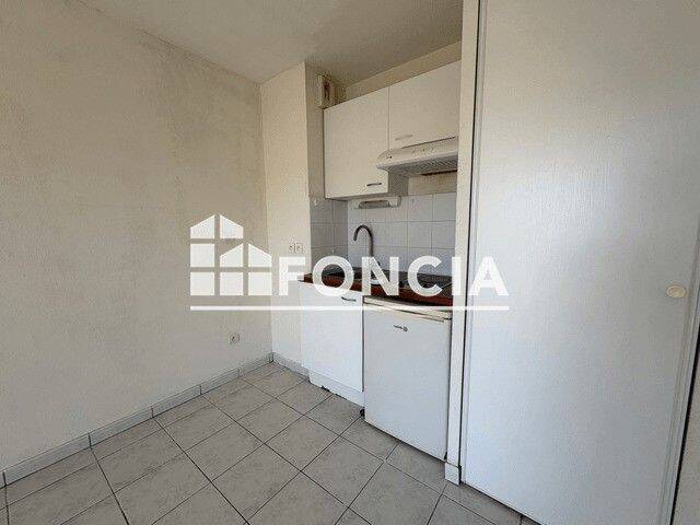 Appartement 1 pièce 25 m² · à Gaillac · 24,8 m² · 350 €/mois