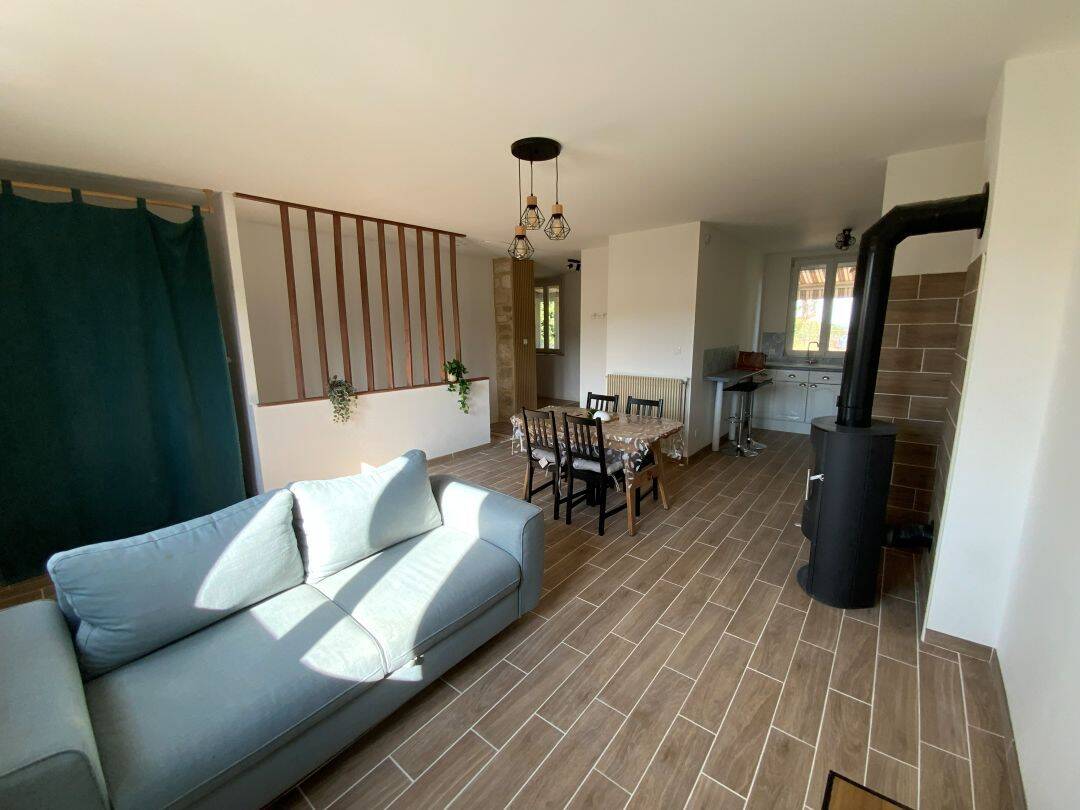 Maison 3 pièces 76 m² · à Bissey-sous-Cruchaud · 76 m² · 940 €