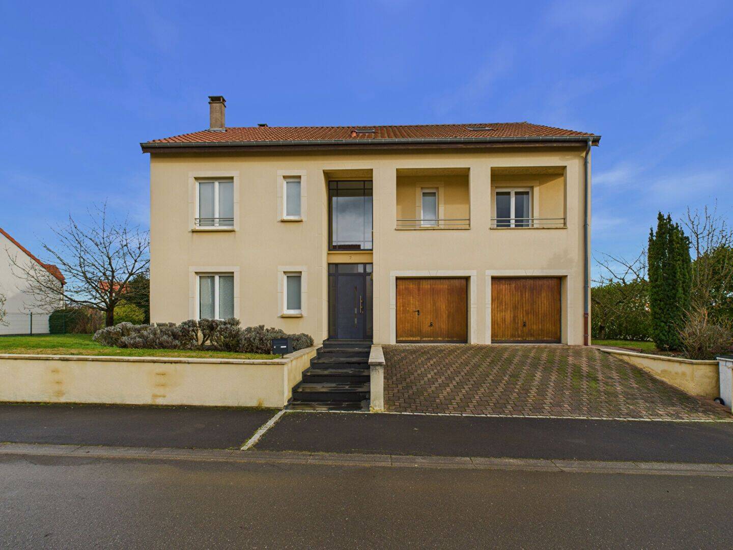 Maison 7 pièces 229 m² · à Rodemack · 229 m² · 599 000 €