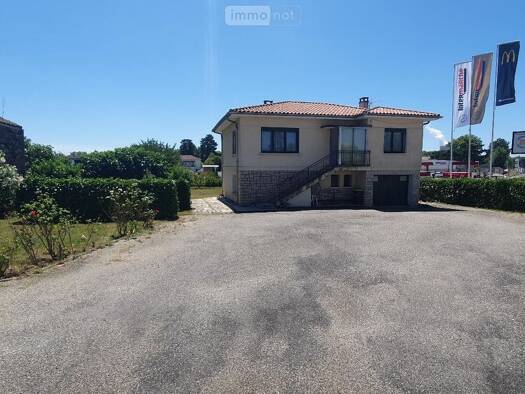 Local commercial à vendre 149 800 € 92 m² de surface de vente Valence 82400